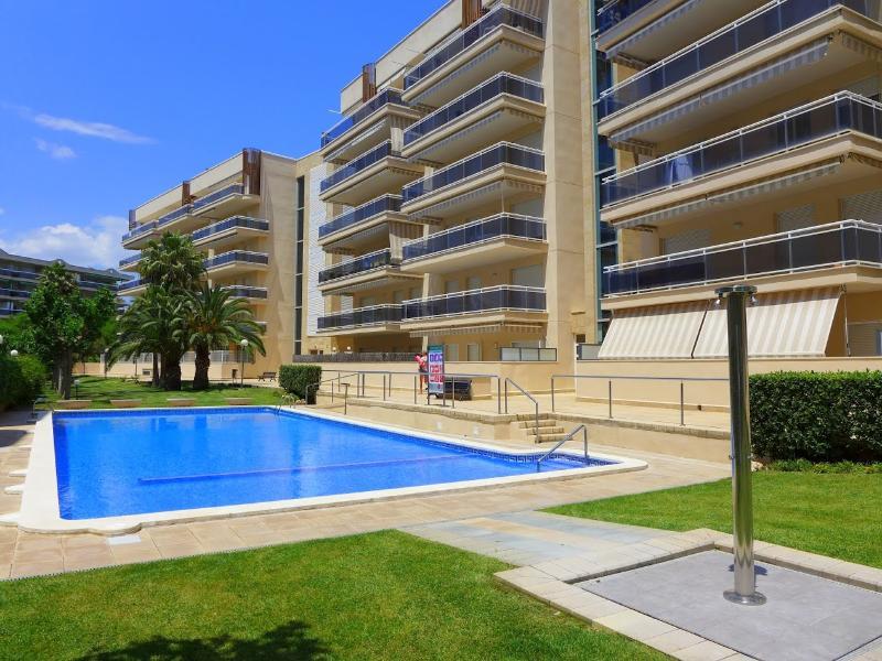 Apartamentos Ventura Village Park Салоу Екстериор снимка